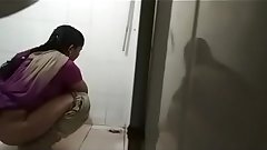 Desi office toilet spy cam1